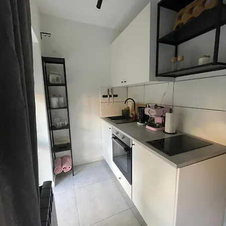 Daire Garden Place Varşova