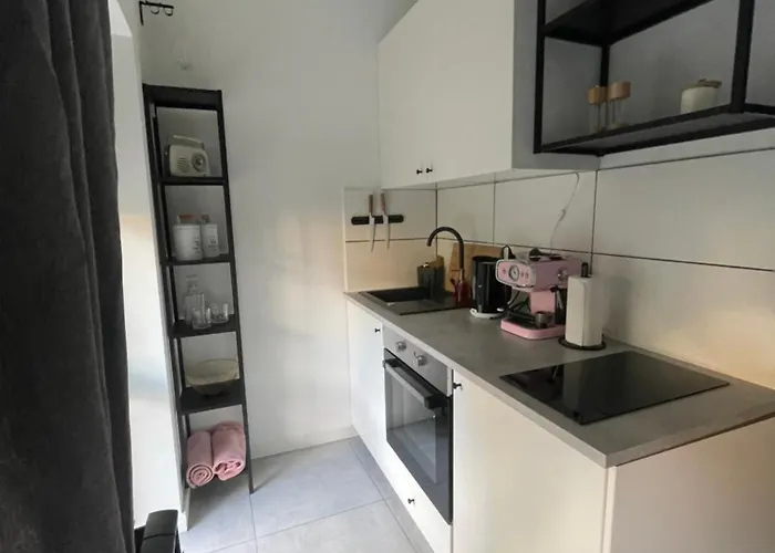 Daire Garden Place Varşova