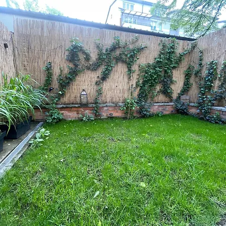 Garden Place